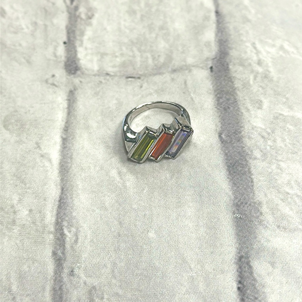 925 signed Sterling Silver Ring 8 multicolor CZ Baguette